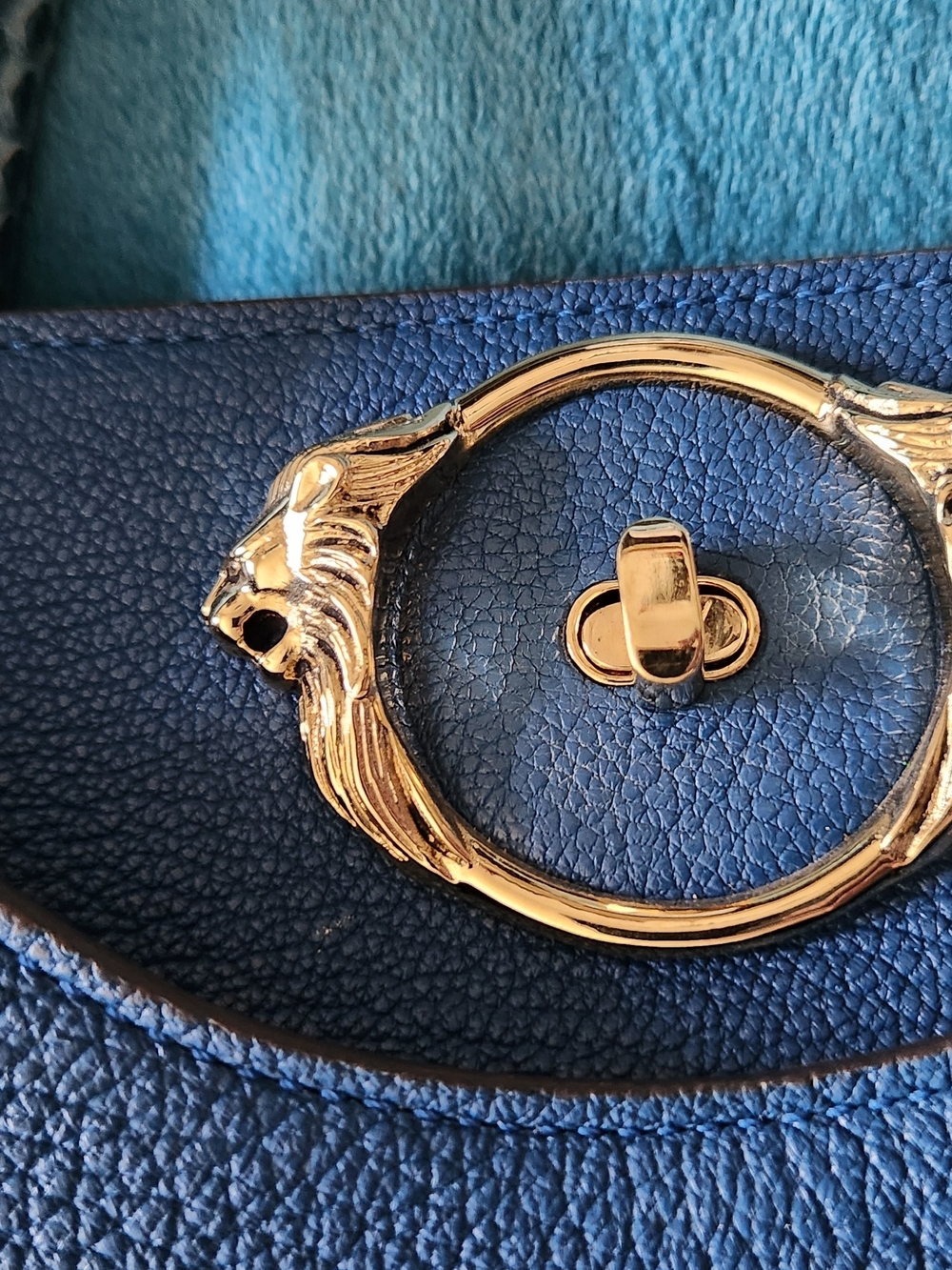 Vintage Roberto Cavalli Mainline Lion Head Turn-Lock Satchel With Cobra Details - Picture 4 of 16